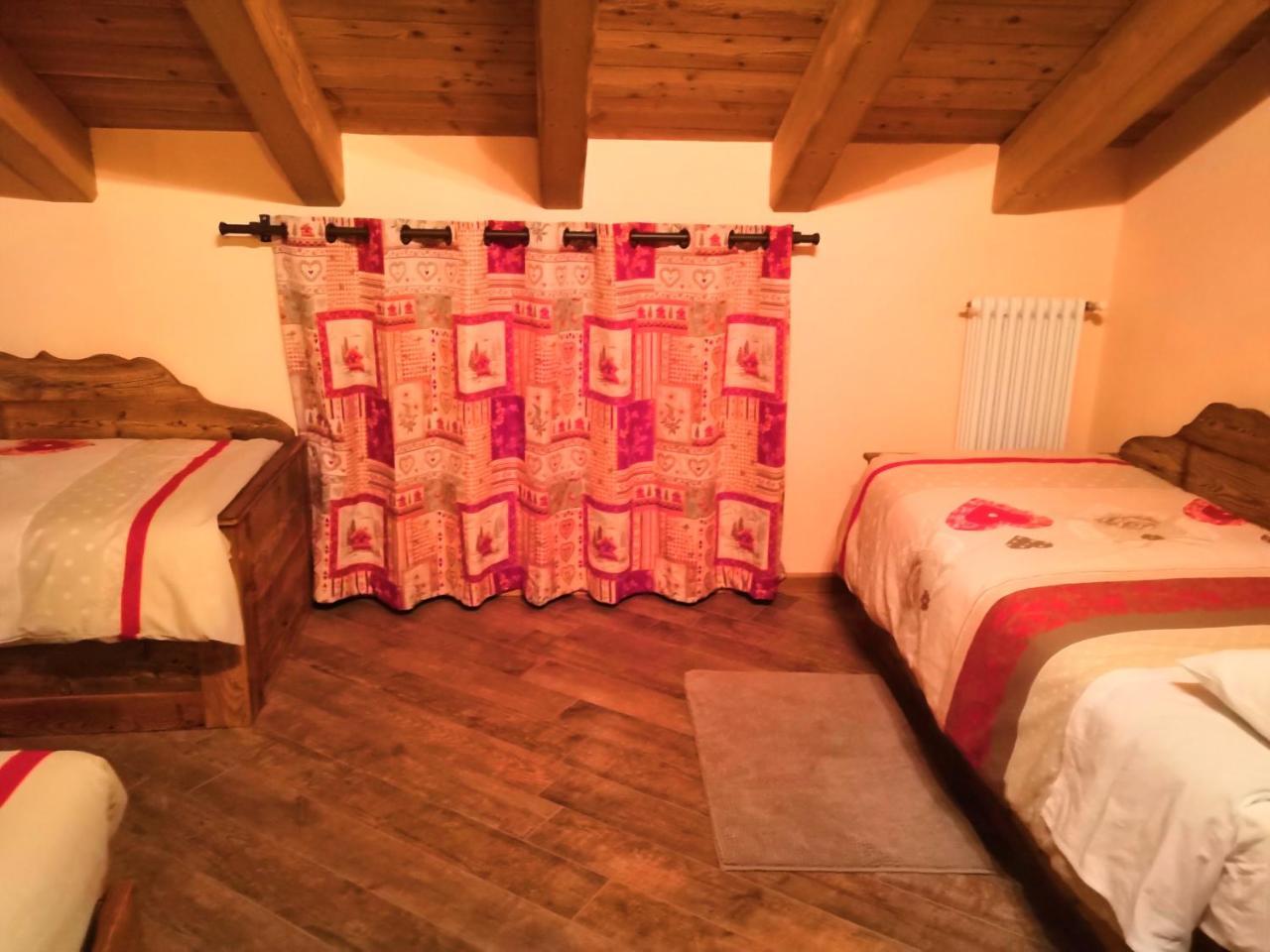 Souvenir De Tsaneli Lejlighed Roisan Eksteriør billede